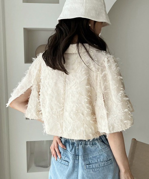 one after another NICE CLAUP（ワンアフターアナザーナイスクラップ）の「袖フレアスリットショートジャケット（テーラードジャケット・レディース・ホワイト系その他/アイボリー/ブラック・FREE）」の8枚目の写真