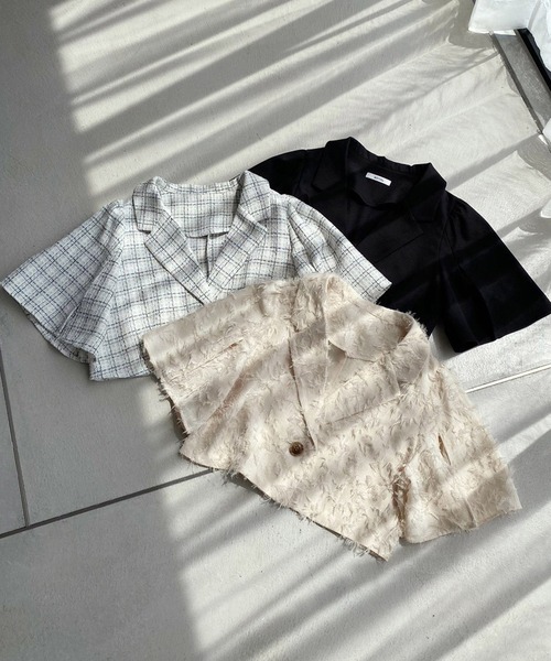 one after another NICE CLAUP（ワンアフターアナザーナイスクラップ）の「袖フレアスリットショートジャケット（テーラードジャケット・レディース・ホワイト系その他/アイボリー/ブラック・FREE）」の20枚目の写真