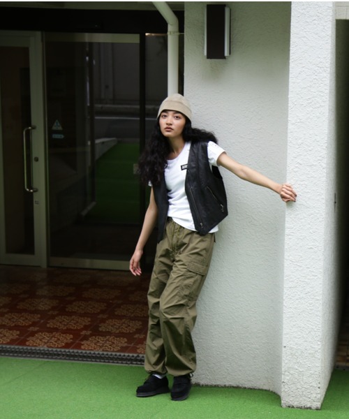 AVIREX（アヴィレックス）の「SNOW PANTS/ スノーパンツ（カーゴパンツ・レディース・アイボリー/オリーブ/パープル/ブラック・SMALL/MEDIUM）」の14枚目の写真