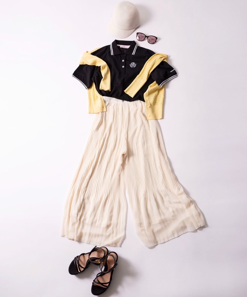 marie claire bis(マリクレール ビス)の「【別注 WEB限定】【marie claire bis/マリ・クレール ビス】ポロシャツ 半袖 汗染み防止 ボタンダウン 衿ライン 刺繍ロゴ(ポロシャツ・レディース・ブラック/ホワイト/ネイビー・M/L/LL/3L)」の5枚目の写真