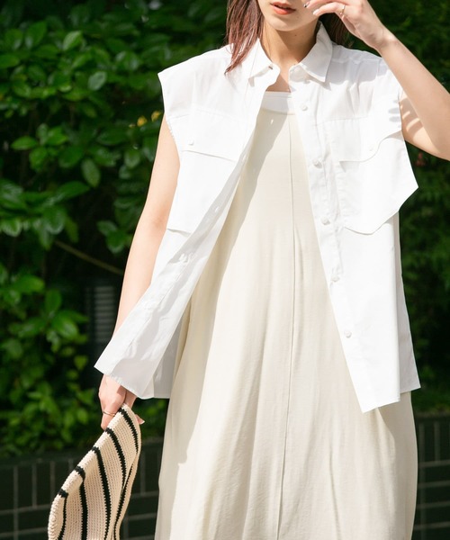 KBF（ケイビーエフ）の「BIGポケットディティールブラウス（シャツ/ブラウス・レディース・オレンジ/グリーン系その他/オフホワイト・ONE）」の2枚目の写真