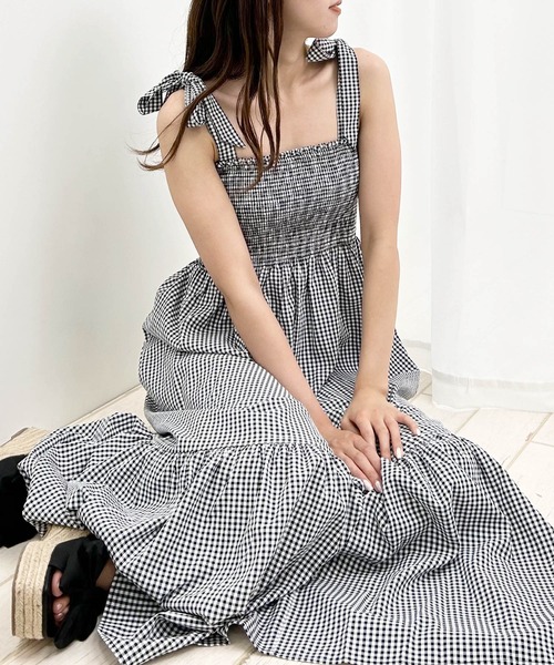 INGNI（イング）の「肩リボンぽこぽこシャーリングワンピース（ワンピース・レディース・ブラック系その他3/アイボリー/ブラック・M）」の20枚目の写真