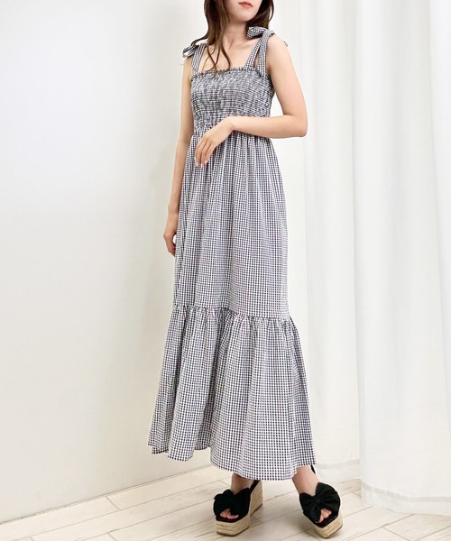 INGNI（イング）の「肩リボンぽこぽこシャーリングワンピース（ワンピース・レディース・ブラック系その他3/アイボリー/ブラック・M）」の22枚目の写真