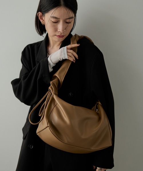 ギャザーアレンジショルダーバッグ（ショルダーバッグ）｜Shelly
