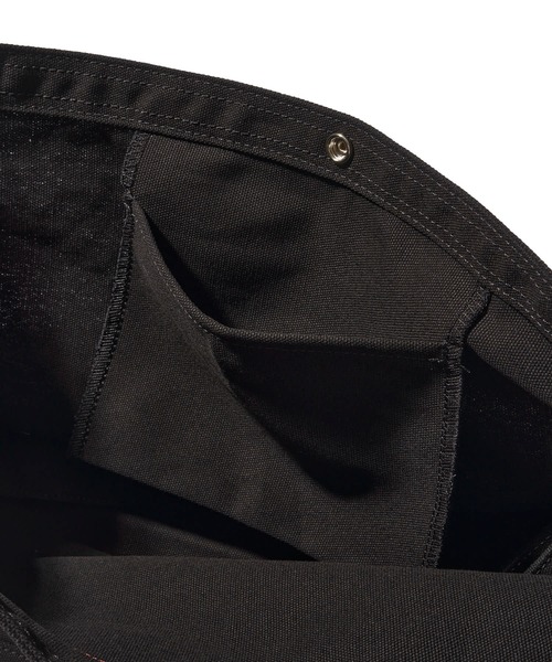 UNIVERSAL OVERALL(ユニバーサルオーバーオール)の「【UNIVERSAL OVERALL】NEWSPAPER BAG / ニュースペーパーショルダーバッグ(ショルダーバッグ・メンズ・ブラック/ホワイト・FREE)」の7枚目の写真