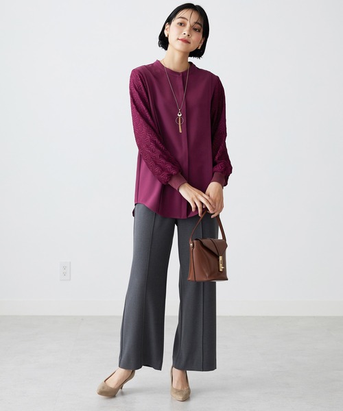 BELLUNA（ベルーナ）の「袖レースデザイン上品ブラウス（シャツ/ブラウス・レディース・ベージュ/ワイン/ネイビー/オフホワイト・LARGE/X-LARGE/MEDIUM）」の8枚目の写真