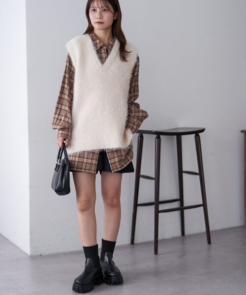セール】【新色追加/WEB限定】フェザーヤーンチュニックベスト（ニット