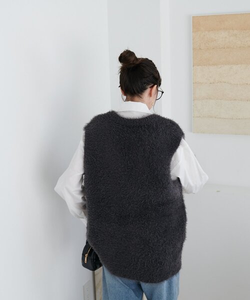 セール】【新色追加/WEB限定】フェザーヤーンチュニックベスト（ニット
