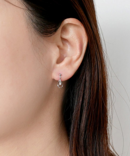 K10ホワイトゴールド ダイヤモンド ドロップピアス（ピアス（両耳用