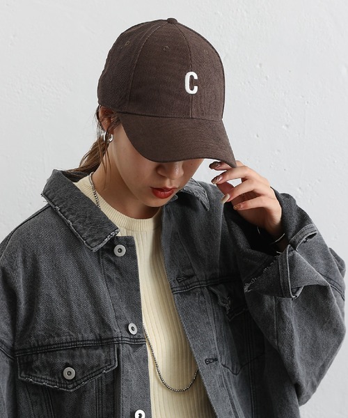 COLONY 2139(コロニートゥーワンスリーナイン)の「コーデュロイロゴ刺繍キャップ(キャップ・レディース・アイボリー/ブラウン/ブラック・FREE)」の1枚目の写真