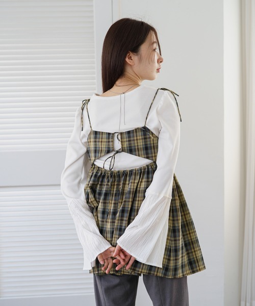 Kastane(カスタネ)の「袖ティアードプルオーバー(Tシャツ/カットソー・レディース・オフホワイト/ブラック・FREE)」の4枚目の写真