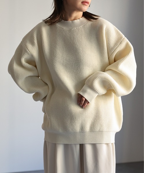 CREARE -LINO-(クレアーレリノ)の「ルーズ スポンジ クルーネック ニット <ユニセックス>(ニット/セーター・メンズ・ブラック/ブルー/レッド/アイボリー・M/L)」の14枚目の写真