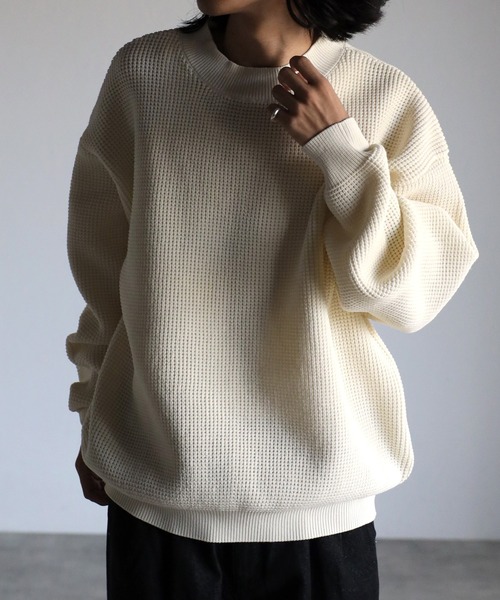 CREARE -LINO-(クレアーレリノ)の「ルーズ スポンジ クルーネック ニット <ユニセックス>(ニット/セーター・メンズ・ブラック/ブルー/レッド/アイボリー・M/L)」の9枚目の写真