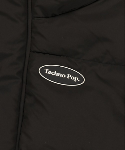 SPINNS（スピンズ）の「【ユニセックスで着用可能】スタンドカラーフェイクダウンベスト　ワッペン（ダウンベスト・メンズ・ブラック・ONESIZE）」の5枚目の写真