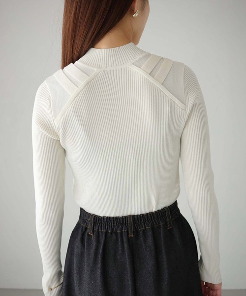 cheriella（シェリエラ）の「【cheriella】ビスチェドッキングデザインリブニット（ニット/セーター・レディース・チャコールグレー/ブルー/アイボリー/ブラック/パープル・M）」の11枚目の写真