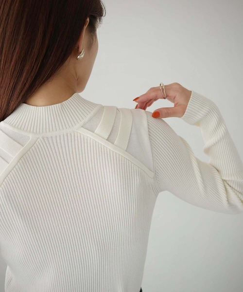 cheriella（シェリエラ）の「【cheriella】ビスチェドッキングデザインリブニット（ニット/セーター・レディース・チャコールグレー/ブルー/アイボリー/ブラック/パープル・M）」の12枚目の写真