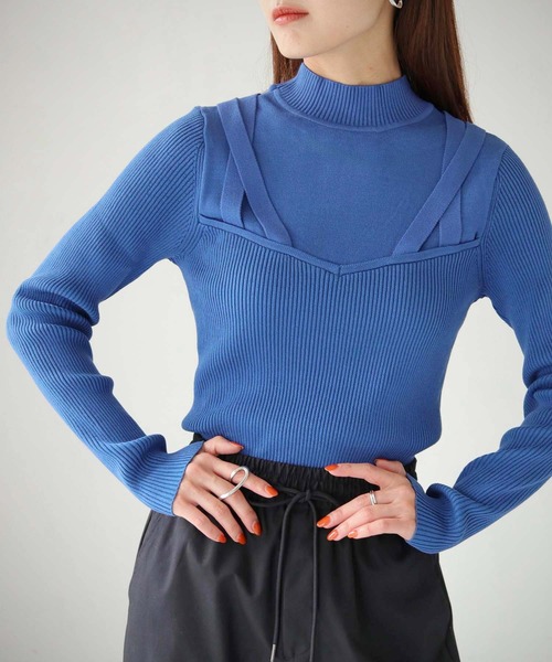 cheriella（シェリエラ）の「【cheriella】ビスチェドッキングデザインリブニット（ニット/セーター・レディース・チャコールグレー/ブルー/アイボリー/ブラック/パープル・M）」の19枚目の写真