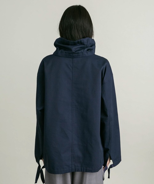 KBF（ケイビーエフ）の「スタンドカラーアノラック（シャツ/ブラウス・レディース・オフホワイト/ネイビー・ONE）」の17枚目の写真