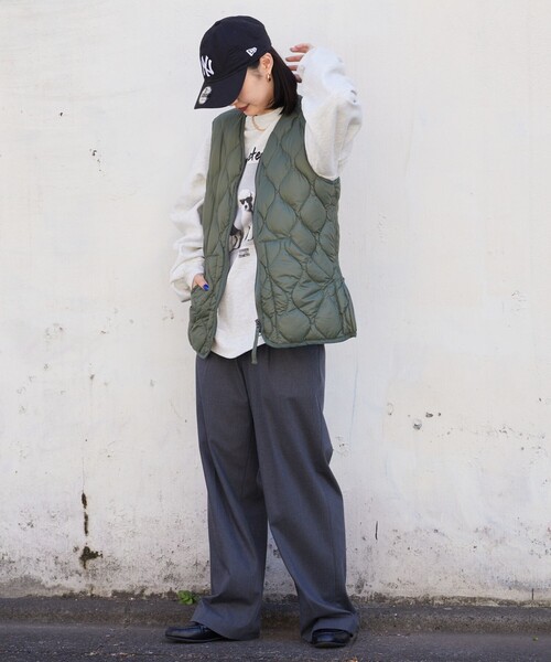 TAION（タイオン）の「TAION/タイオン MILITARY WZIP V VEST/ミリタリーダブルジップ キルティングダウンベスト（ダウンベスト・レディース・ブラック/オリーブ・MEDIUM/X-LARGE/LARGE）」の19枚目の写真