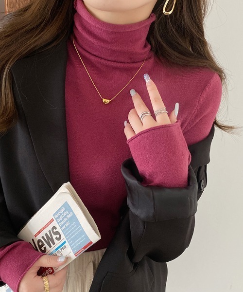 COCOMOMO（ココモモ）の「なめらかタートルネックニットトップス（ニット/セーター・レディース・ホワイト/ダークブラウン/ライトグレー/ブラック/グレー系その他/オレンジ/オリーブ/アイボリー/ライトブラウン/ワイン/イエロー・FREE）」の10枚目の写真