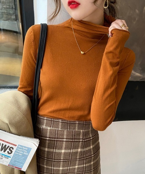 COCOMOMO（ココモモ）の「なめらかタートルネックニットトップス（ニット/セーター・レディース・ホワイト/ダークブラウン/ライトグレー/ブラック/グレー系その他/オレンジ/オリーブ/アイボリー/ライトブラウン/ワイン/イエロー・FREE）」の11枚目の写真