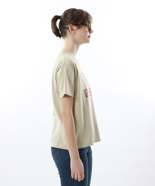 Champion（チャンピオン）の「【Champion/チャンピオン】レディース ベーシック ショートスリーブTシャツ（Tシャツ/カットソー・レディース・ネイビー/その他35/ベージュ/ホワイト・MEDIUM/LARGE）」の11枚目の写真