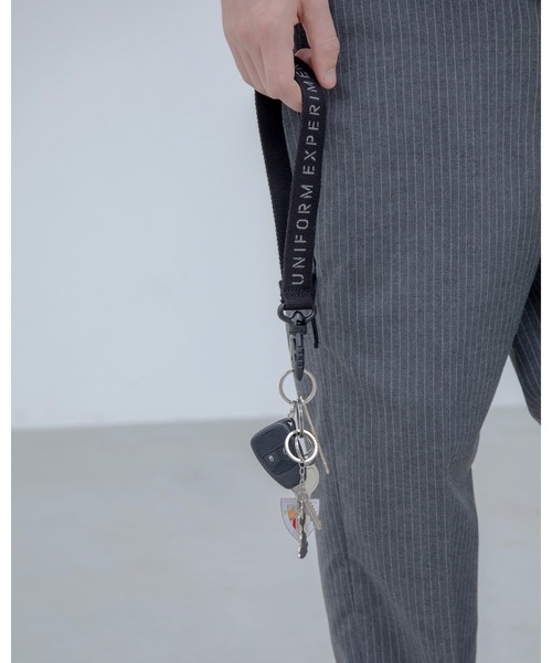 uniform experiment（ユニフォームエクスペリメント）の「KEY HOLDER（キーホルダー・メンズ・ブラック/カーキ・FREE）」の3枚目の写真