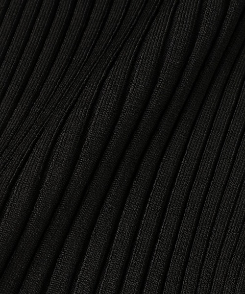 JACQUEMUS(ジャックムス)の「LA MAILLE PRALU LONGUE KNITS(カーディガン/ボレロ・レディース・ブラック/イエロー・34/36)」の5枚目の写真