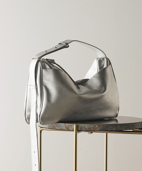 Whim Gazette（ウィムガゼット）の「【2.718】2WAYソフトショルダー（ショルダーバッグ・レディース・ブラック/シルバー・FREE）」の15枚目の写真