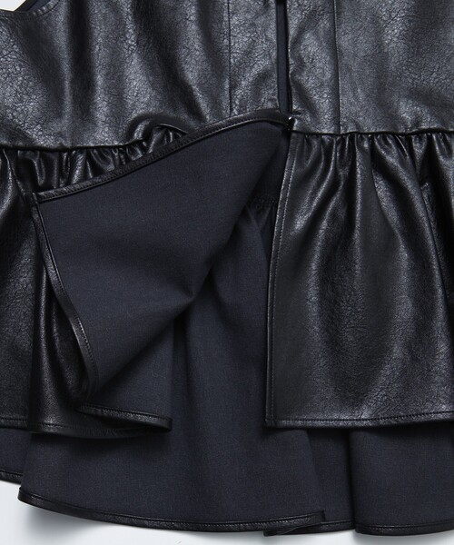 Firsthand（ファーストハンド）の「Firsthand/ファーストハンド フェイクレザーギャザートップス / 2WAY（ベスト・レディース・ブラック/ホワイト・FREE）」の14枚目の写真