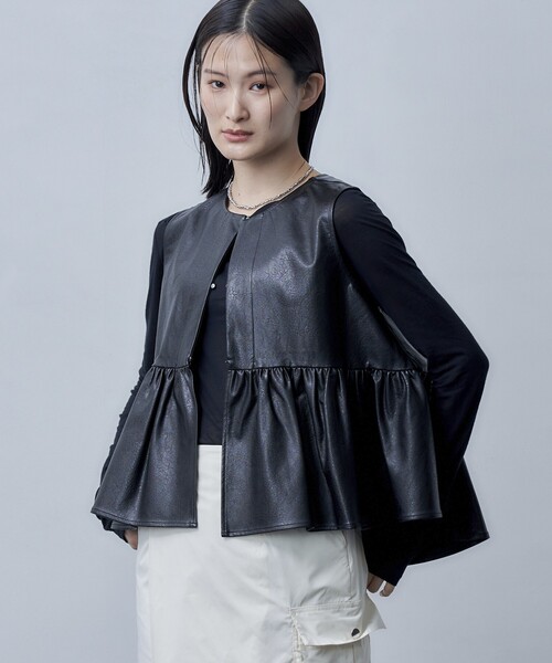 Firsthand（ファーストハンド）の「Firsthand/ファーストハンド フェイクレザーギャザートップス / 2WAY（ベスト・レディース・ブラック/ホワイト・FREE）」の16枚目の写真