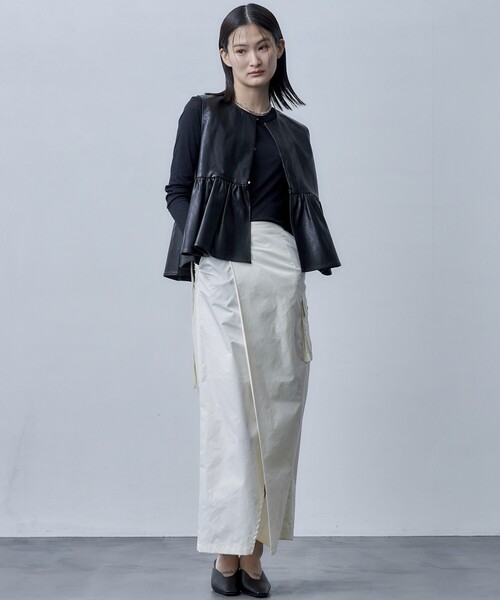 Firsthand（ファーストハンド）の「Firsthand/ファーストハンド フェイクレザーギャザートップス / 2WAY（ベスト・レディース・ブラック/ホワイト・FREE）」の10枚目の写真