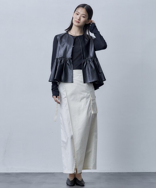 Firsthand（ファーストハンド）の「Firsthand/ファーストハンド フェイクレザーギャザートップス / 2WAY（ベスト・レディース・ブラック/ホワイト・FREE）」の5枚目の写真