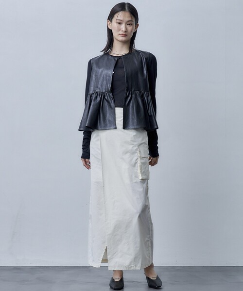 Firsthand（ファーストハンド）の「Firsthand/ファーストハンド フェイクレザーギャザートップス / 2WAY（ベスト・レディース・ブラック/ホワイト・FREE）」の4枚目の写真