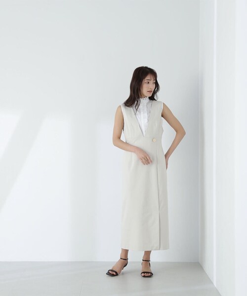 NATURAL BEAUTY BASIC（ナチュラルビューティーベーシック）の「◇TRクリアツイルシリーズ ジャンスカ（ジャンパースカート・レディース・ブラウン/オフホワイト/ブラック・SMALL/MEDIUM）」の11枚目の写真