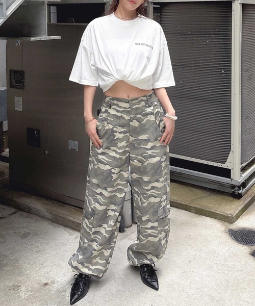 ENVYM(アンビー)の「フラップポケットカーゴパンツ(カーゴパンツ・レディース・カモフラージュ/ブラック・SMALL/MEDIUM)」の14枚目の写真