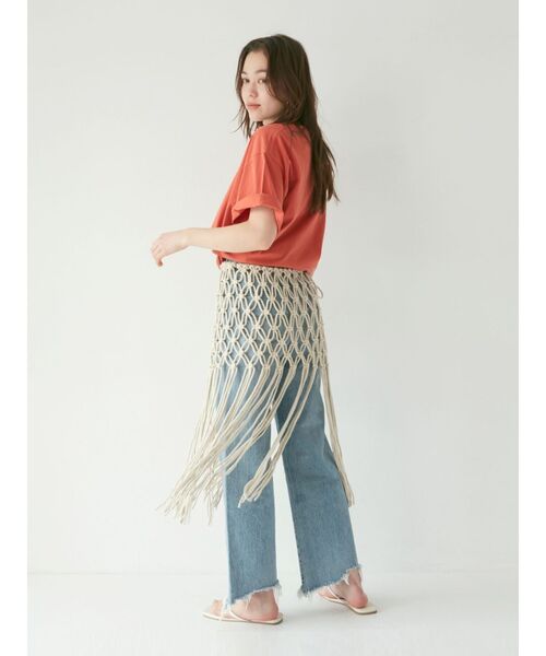 Ungrid（アングリッド）の「カラーロゴルーズTee（Tシャツ/カットソー・レディース・オレンジ/ブルー/オフホワイト・FREE）」の8枚目の写真