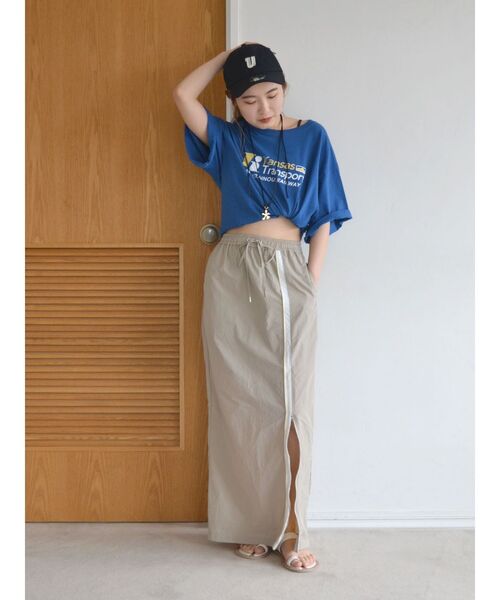 Ungrid（アングリッド）の「カラーロゴルーズTee（Tシャツ/カットソー・レディース・オレンジ/ブルー/オフホワイト・FREE）」の20枚目の写真