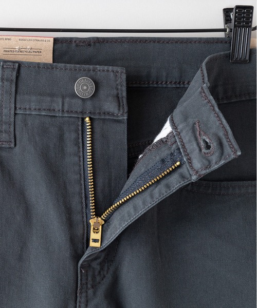 Levi's（リーバイス）の「【Levi’s/リーバイス】502カラーレギュラーテーパード（スラックス・メンズ・グレー/ライトブラウン/チャコールグレー・28inch/30inch/32inch/34inch/29inch/31inch/33inch）」の8枚目の写真