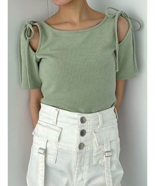 EMODA（エモダ）の「タイショルダーカットトップ（Tシャツ/カットソー・レディース・グリーン/ホワイト/ブルー/ブラック・FREE）」の3枚目の写真