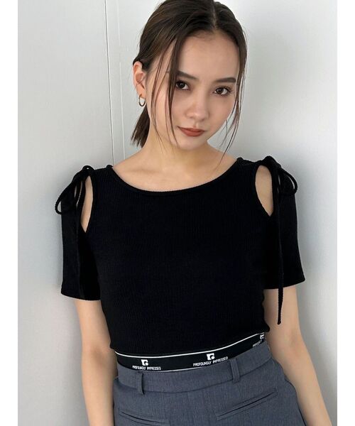 EMODA（エモダ）の「タイショルダーカットトップ（Tシャツ/カットソー・レディース・グリーン/ホワイト/ブルー/ブラック・FREE）」の2枚目の写真