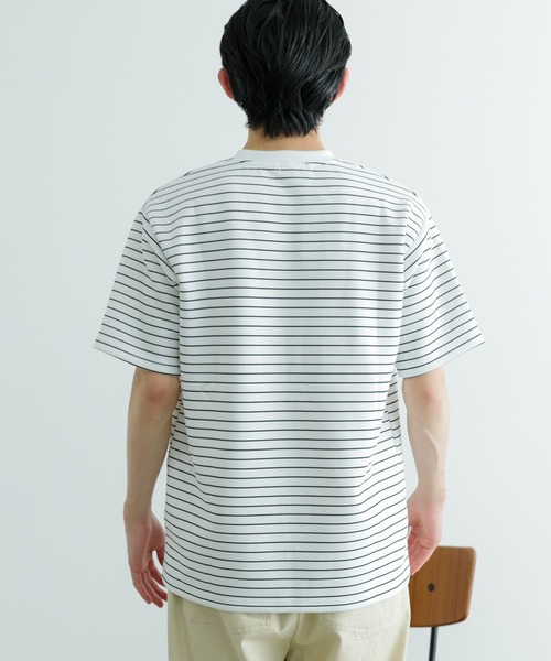 ITEMS URBANRESEARCH(アイテムズ アーバンリサーチ)の「ダンボールボーダー ショートスリーブ カットソー(Tシャツ/カットソー・メンズ・ネイビー/ブルー/ブラック・MEDIUM/LARGE)」の10枚目の写真
