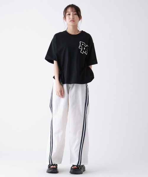 repipi armario（レピピ アルマリオ）の「サイドラインイージパンツ（その他パンツ・キッズ・ホワイト/サックスブルー/ブラック・SMALL/LARGE/MEDIUM）」の4枚目の写真