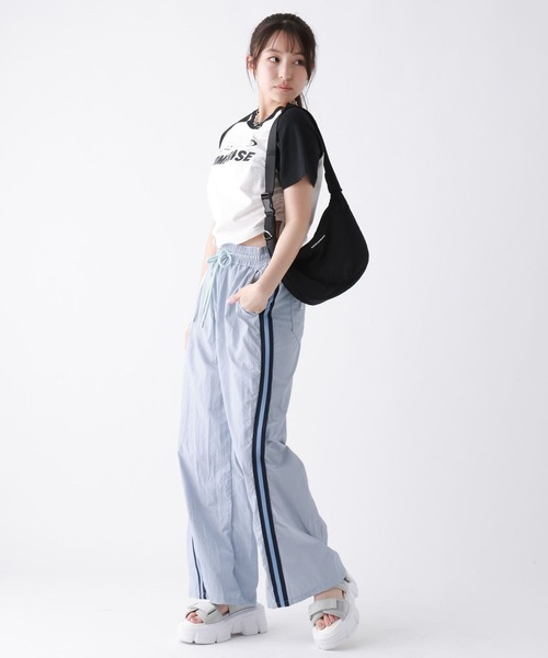 repipi armario（レピピ アルマリオ）の「サイドラインイージパンツ（その他パンツ・キッズ・ホワイト/サックスブルー/ブラック・SMALL/LARGE/MEDIUM）」の12枚目の写真