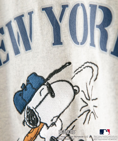 PEANUTS(ピーナッツ)の「【MLB ×PEANUTS】オリジナルデザインTシャツ ヤンキース ドジャース パドレス ドロップショルダー ビッグシルエット ユニセックス(Tシャツ/カットソー・メンズ・ベージュ系その他3/ホワイト系その他2/グレー系その他3/ブルー系その他2/ベージュ系その他/ホワイト系その他・MEDIUM/LARGE/X-LARGE)」の12枚目の写真