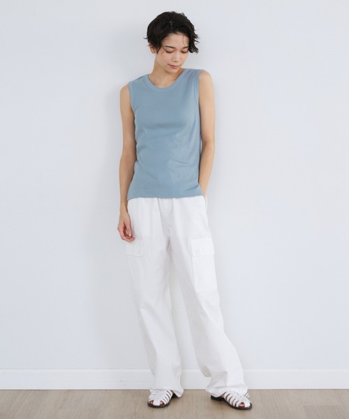 YVON（イヴォン）の「コットンリブタンクトップ（Tシャツ/カットソー・レディース・オフホワイト/ベージュ/ブラック/カーキ・9号）」の22枚目の写真