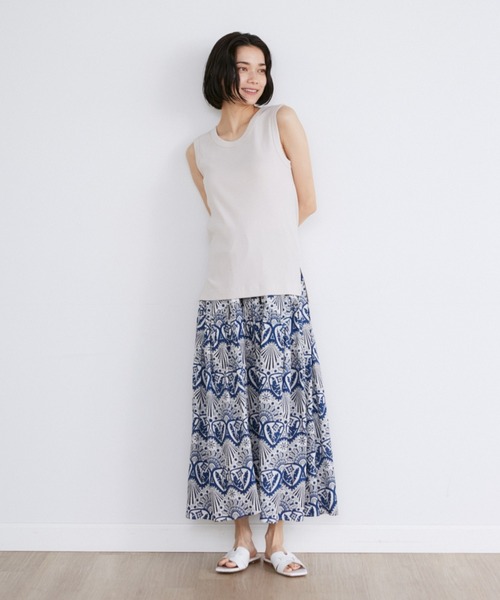 YVON（イヴォン）の「コットンリブタンクトップ（Tシャツ/カットソー・レディース・オフホワイト/ベージュ/ブラック/カーキ・9号）」の20枚目の写真