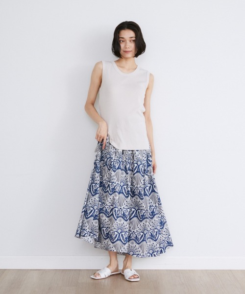 YVON（イヴォン）の「コットンリブタンクトップ（Tシャツ/カットソー・レディース・オフホワイト/ベージュ/ブラック/カーキ・9号）」の21枚目の写真