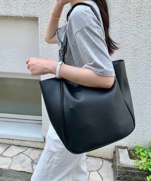 Teem Store（チームストア）の「ポーチ付き 合成皮革 ショルダーバッグ A4 オフィストートバッグ 通勤 通学（ショルダーバッグ・レディース・ブラック/ホワイト/ブラウン・F）」の14枚目の写真