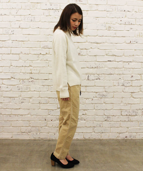 Gramicci（グラミチ）の「【Ciaopanic】×【GRAMICCI】別注　11Ｗストレッチコールナロースウェット（その他パンツ・レディース・アイボリー/チャコールグレー/オリーブ・FREE）」の4枚目の写真